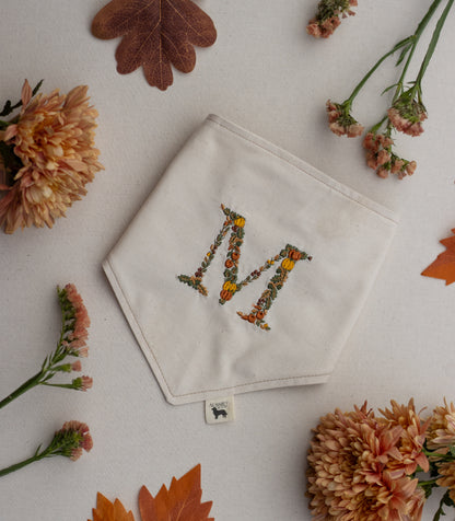 Modern - Høstinitial