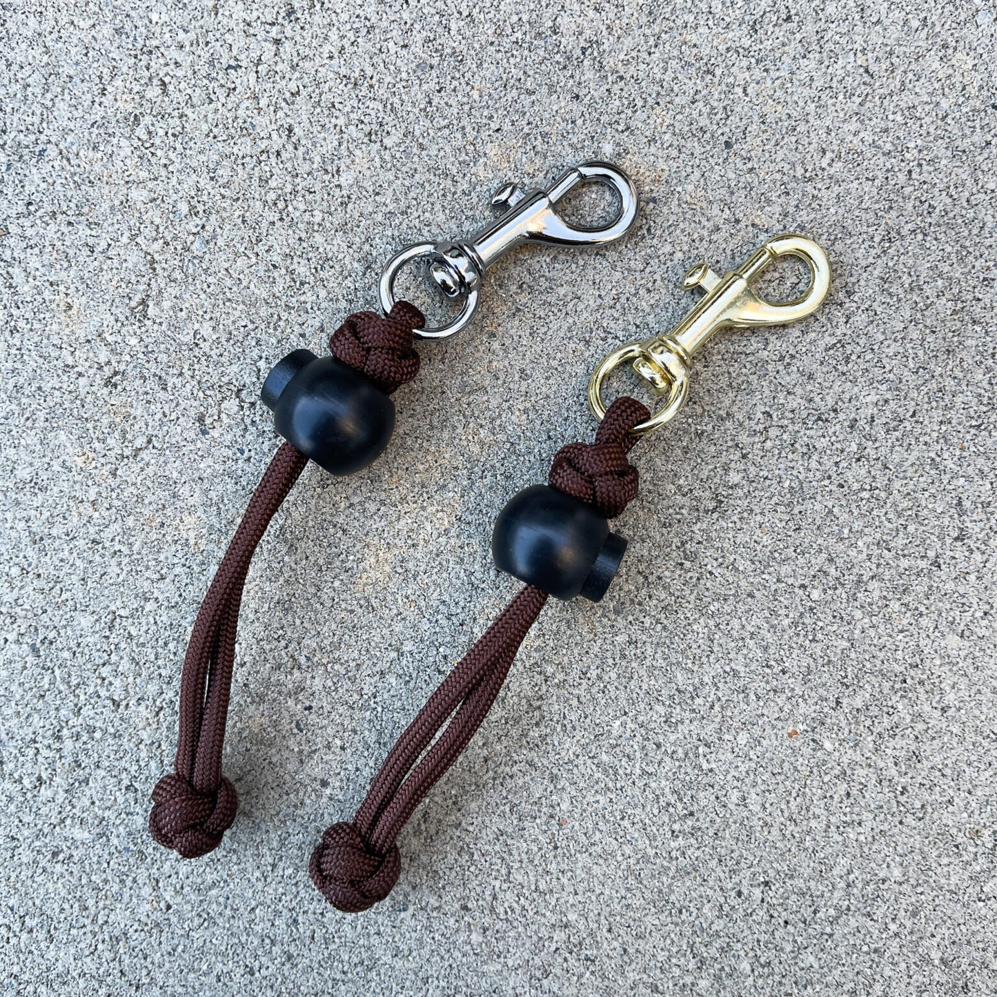 Bæsjeposeholder - Brun