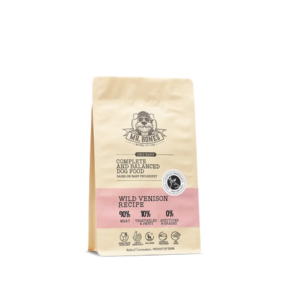 Fullfôr av hjort og grønn vom