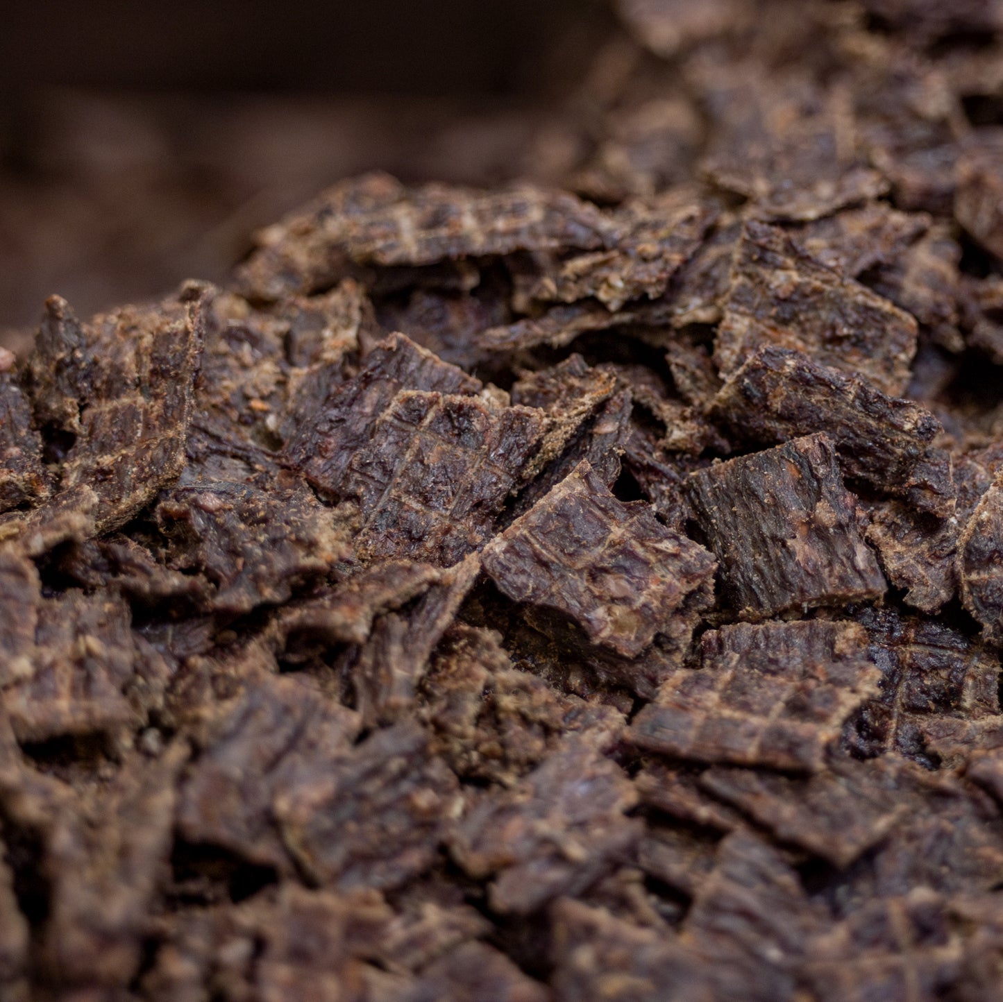 Fullfôr av kanin, sild og laks